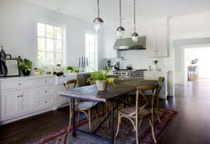 Why Kitchen Islands Are Ruining America’s Kitchens: Remodeling 101 ...