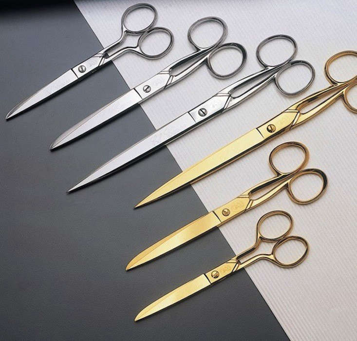 12 DesignWorthy Scissors portrait 5