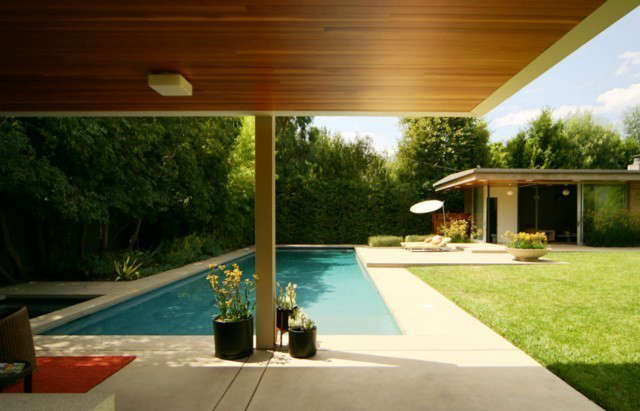 Bruce Bolander Architect portrait 3 33