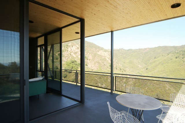 Bruce Bolander Architect portrait 3 37