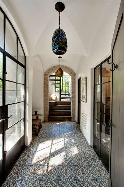 pool house hallway 11