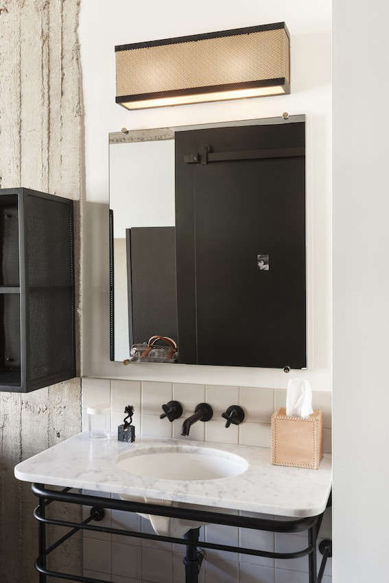 https://media.remodelista.com/wp-content/uploads/2015/03/fields/Ace-Hotel-LA-Bath-2.jpg