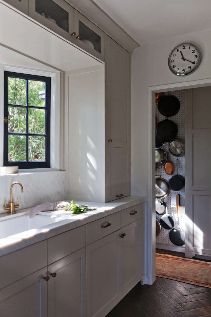 a well proportioned countertop and base cabinets. note also: the cabinetry with 18