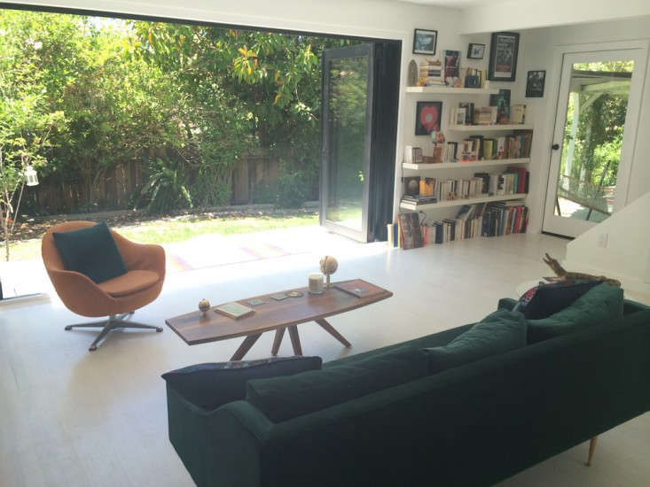 Vote for the Best LivingDining Space in the Remodelista Considered Design Awards 2014 Amateur Category portrait 16