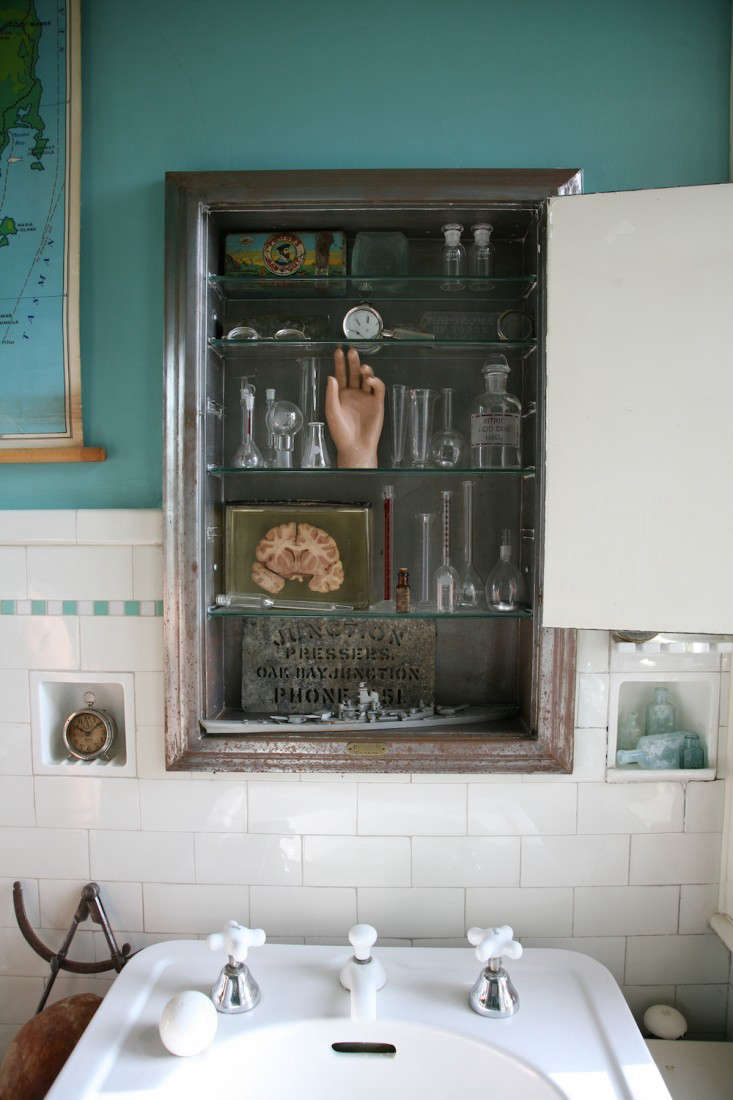 Vote for the Best Bath Space in the Remodelista Considered Design Awards Amateur Category portrait 5