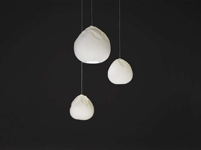 christine noted these semi wrinkled washi lamps by nendo for taniguch 18