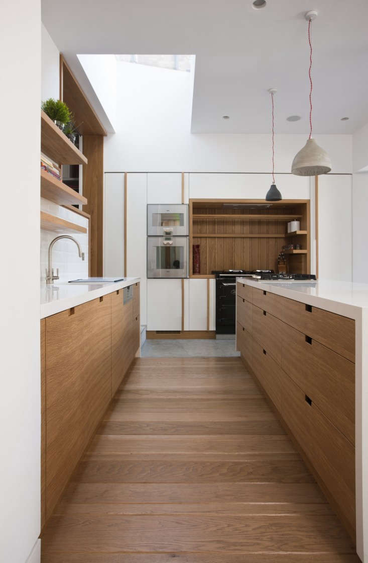 a dublin kitchen by architect peter legge, who used self closing drawers w 26