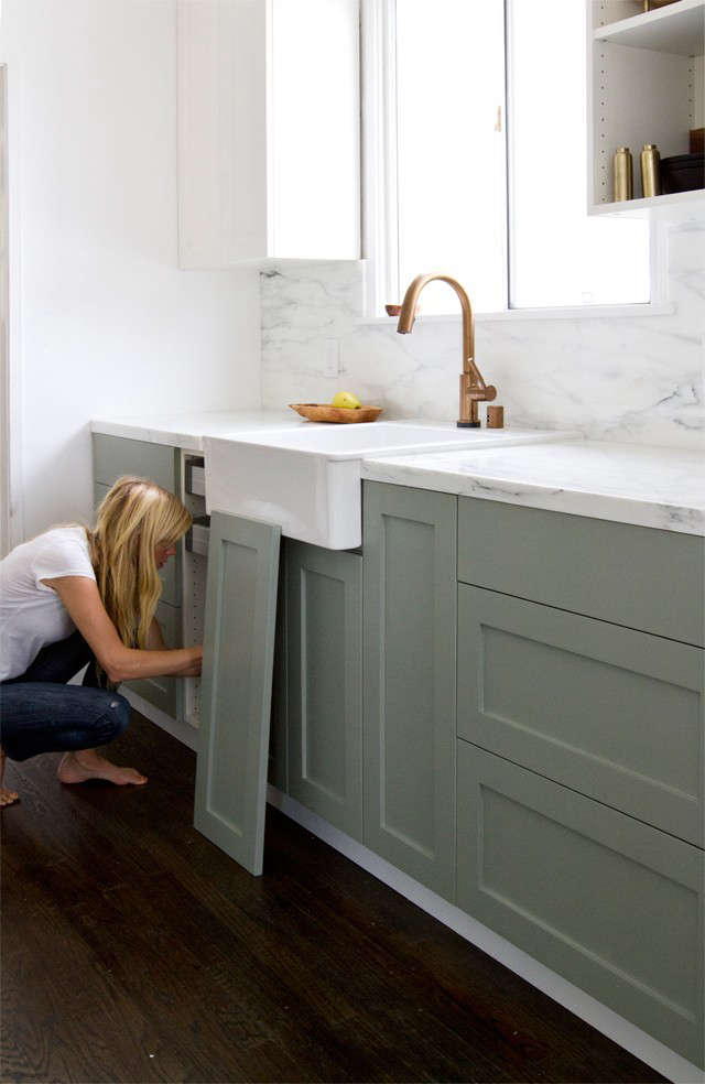 The beautifully cool and contemporary East Dulwich Kitchen by deVOL   Shaker style kitchen cabinets, Kitchen remodel, Kitchen cabinet styles