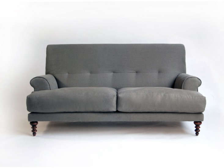 HighLow Cushy EnglishStyle Sofa portrait 3