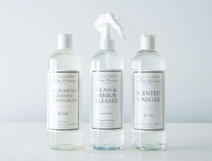 the laundress scented vinegar set 17