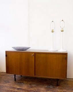 knoll credenza sit read