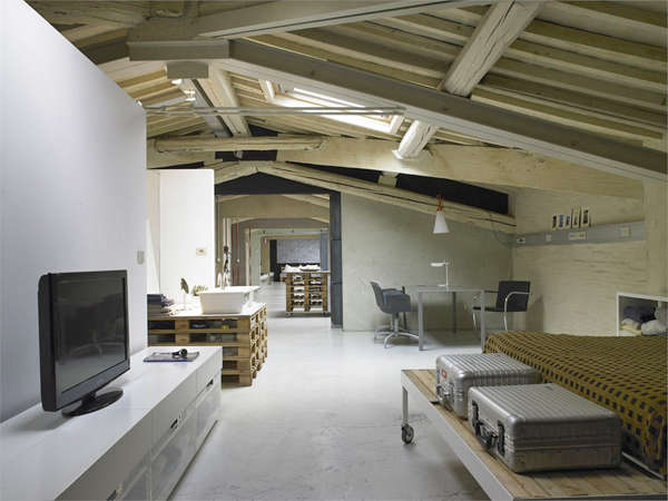 Design Renaissance A Pallet Loft in Florence portrait 8