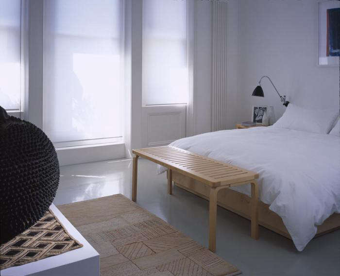 Remodelista ArchitectDesigner Directory Bedroom Roundup portrait 9