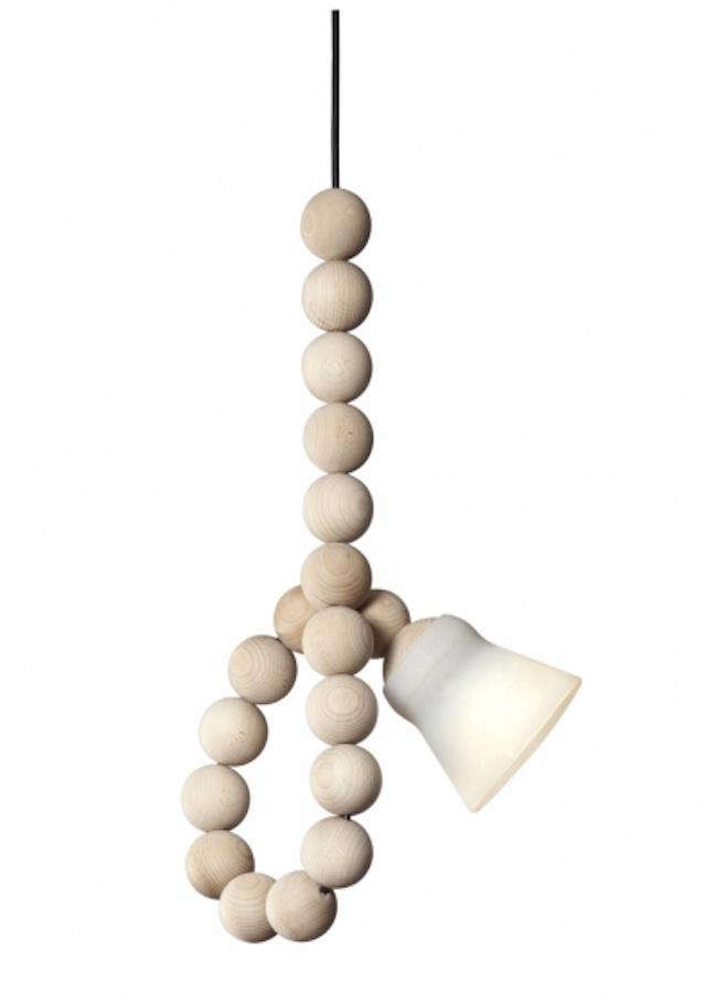 Lamp bead. Лампа из деревянных бусин. Светильник шарики белые дерево. Lamp Beads. String Light Lamp Beads.