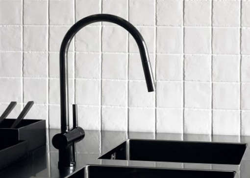 black kitchen faucet one