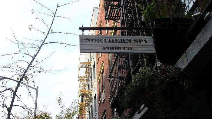 700 northern spy sign