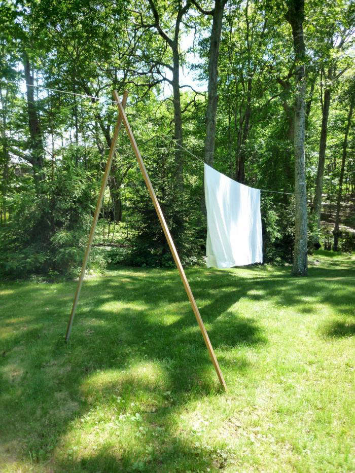 linens on the line. for more, see diy: shelter island clothesline. photograph c 24