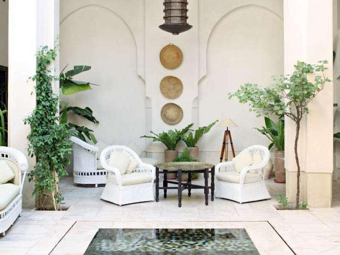 700 riad dix neuf patio