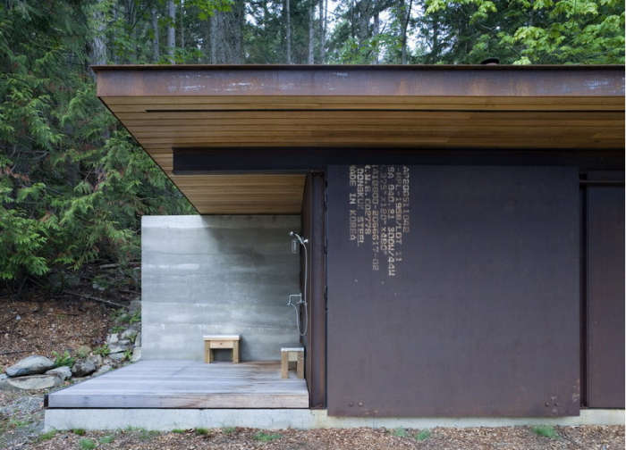 700 olson kundig cabin wall