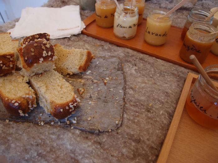 700 cecile daladier pastry breads