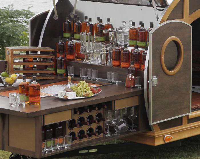 A Mobile Bar Inspired by Bourbon portrait 5