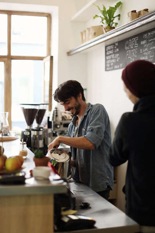 Ten Belles International Coffee in Paris portrait 3