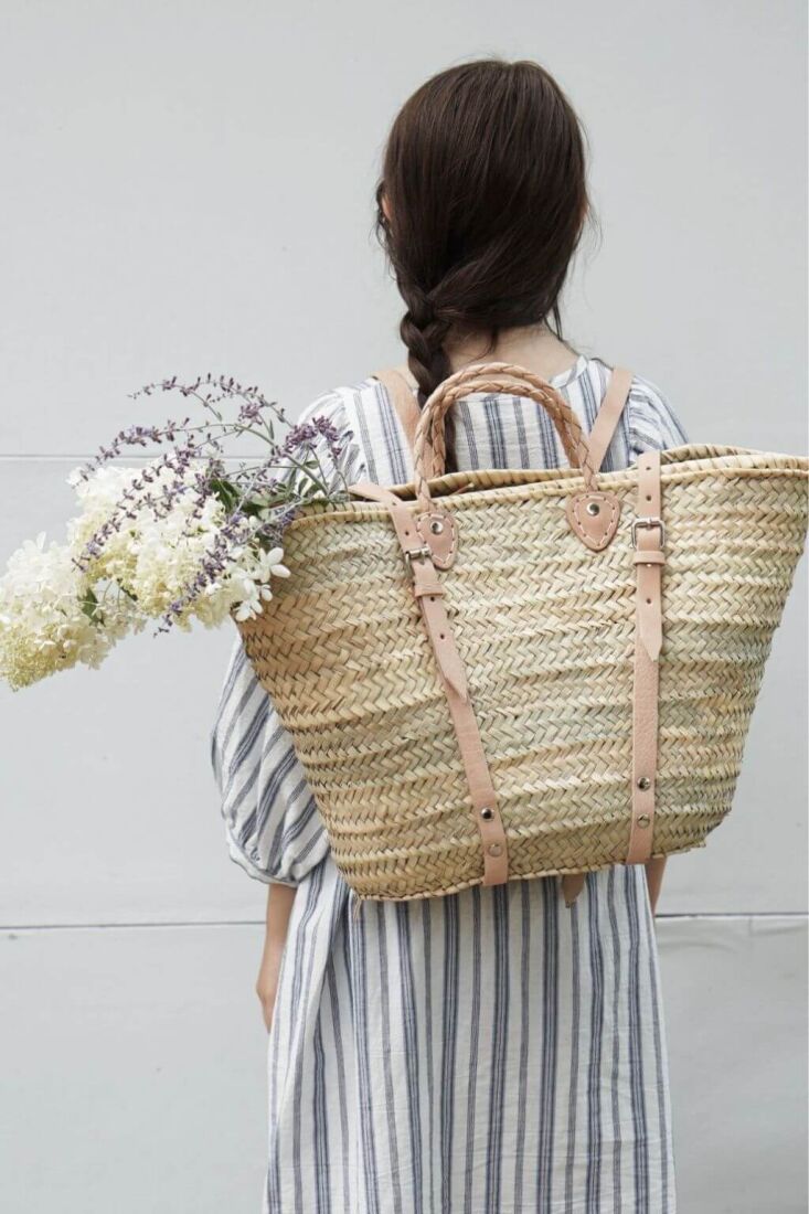 the market tote, but make it a backpack: the french market harvesting basket/ba 25