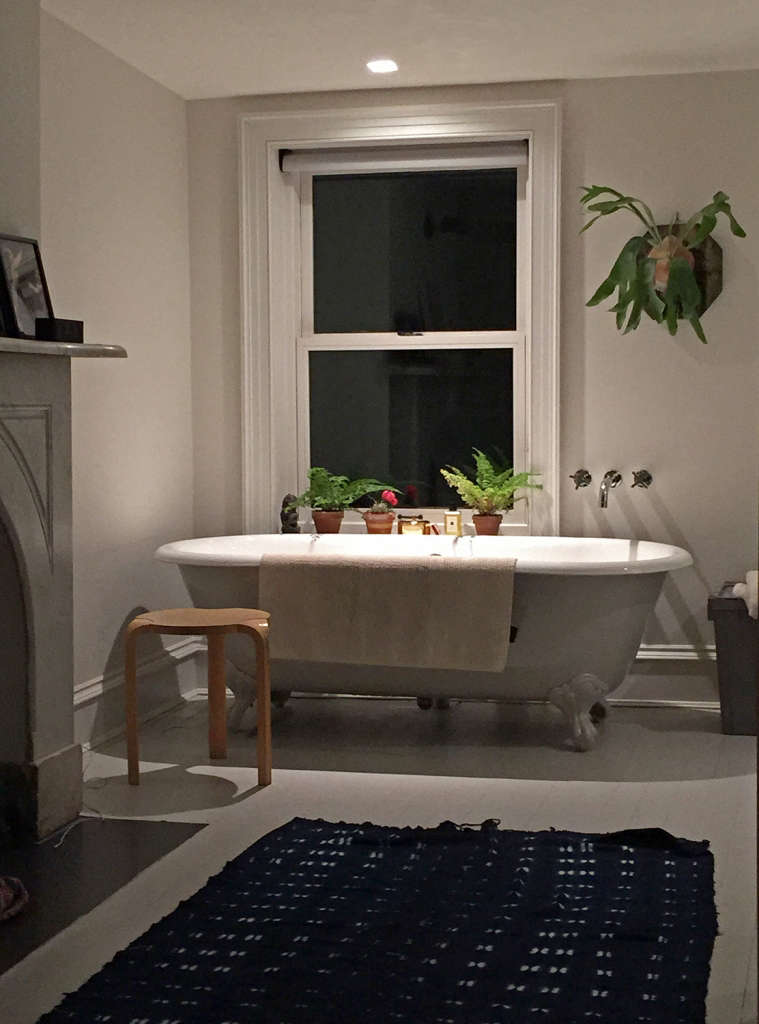 How to Install Flattering Lighting in the Bathroom Remodeling 101 Remodelista