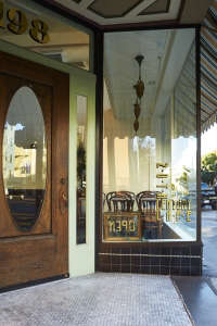 20th century cafe entryway door laurie frankel remodelista 29