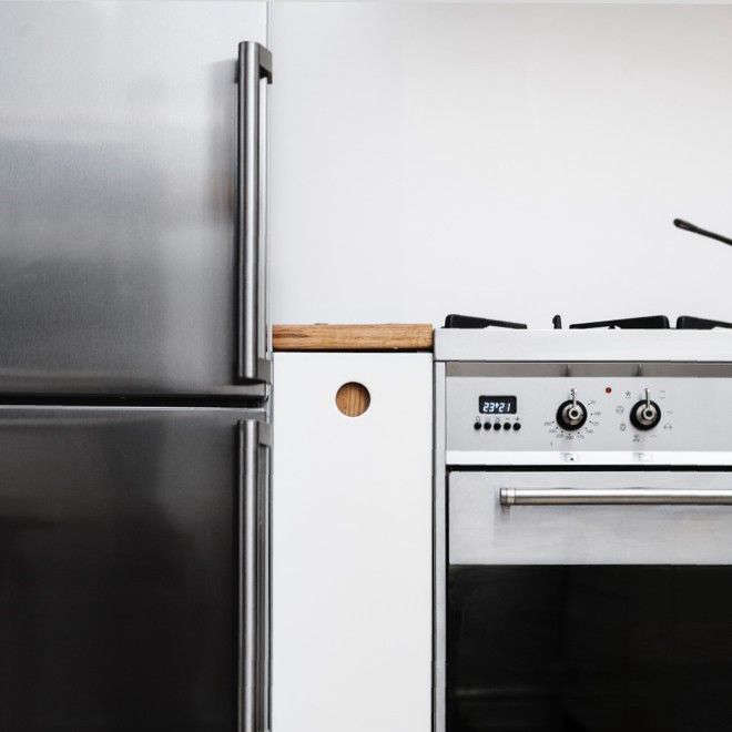 a slim reform cabinet makes use of a tight spot; see kitchen of the week: a si 15