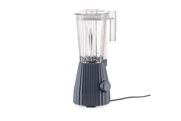 designed by michele de lucchi for alessi in \20\20, the plisse blender, shown i 17