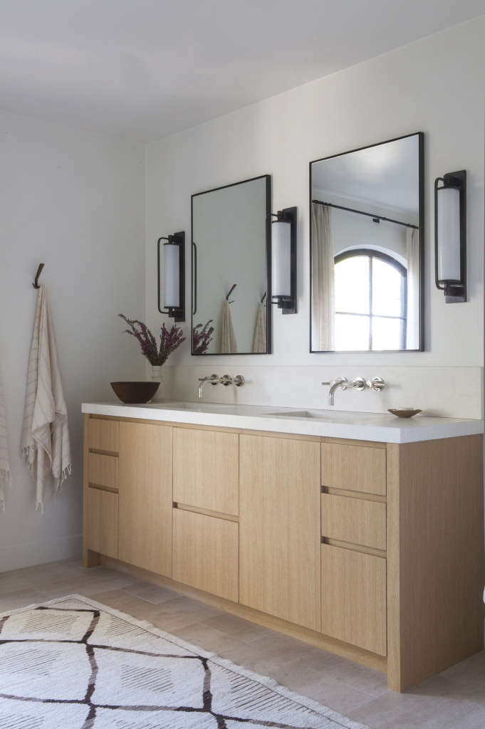 Trend Alert: Vintage Rugs in the Bath - Remodelista