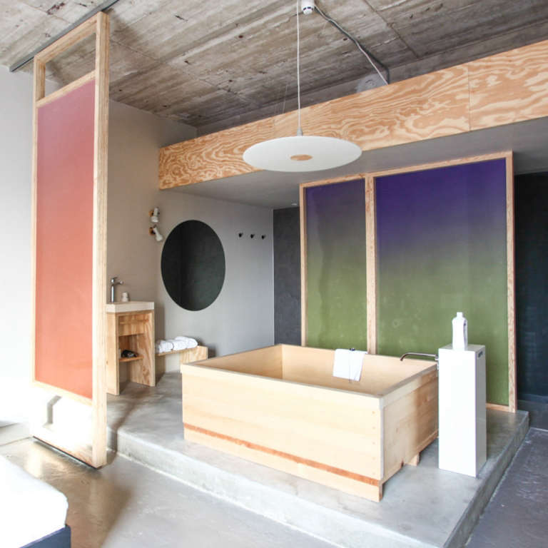 10 Favorites JapaneseStyle Bathtubs Around the World Remodelista