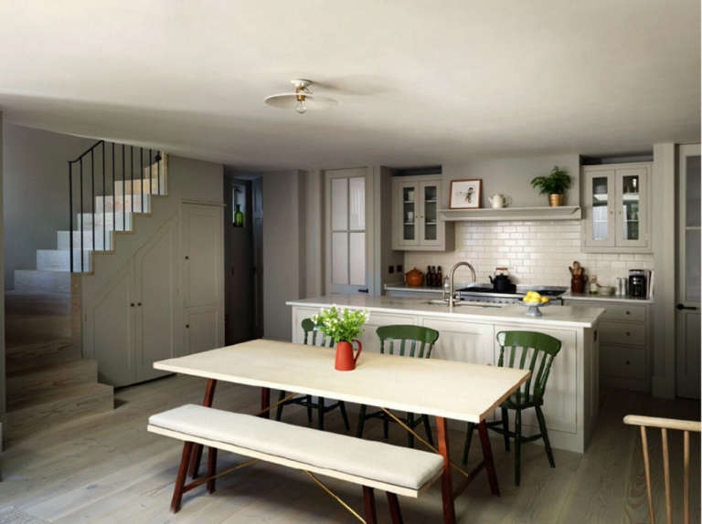 The Cookery: 16 Favorite Traditional English Kitchens from the ...
