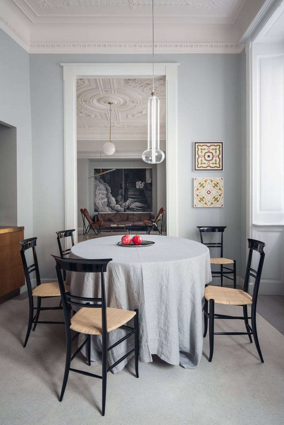 eligo chiavari novecento chairs 17