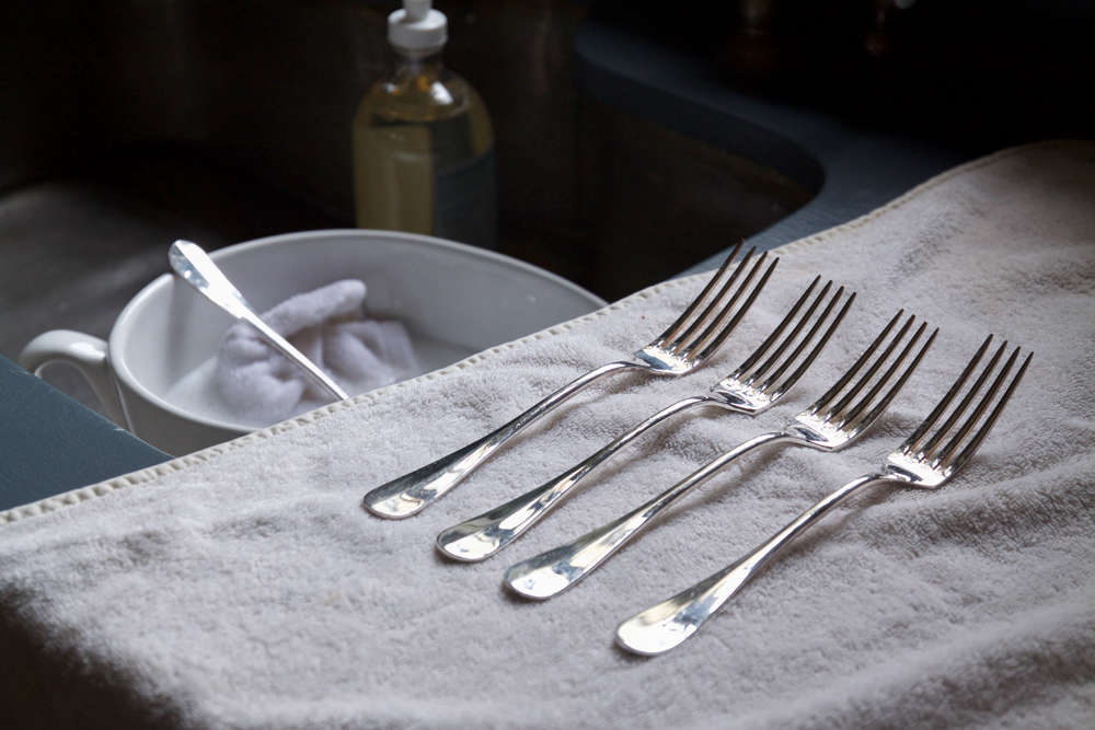 How to Clean Silver — The Best Way to Polish Silver