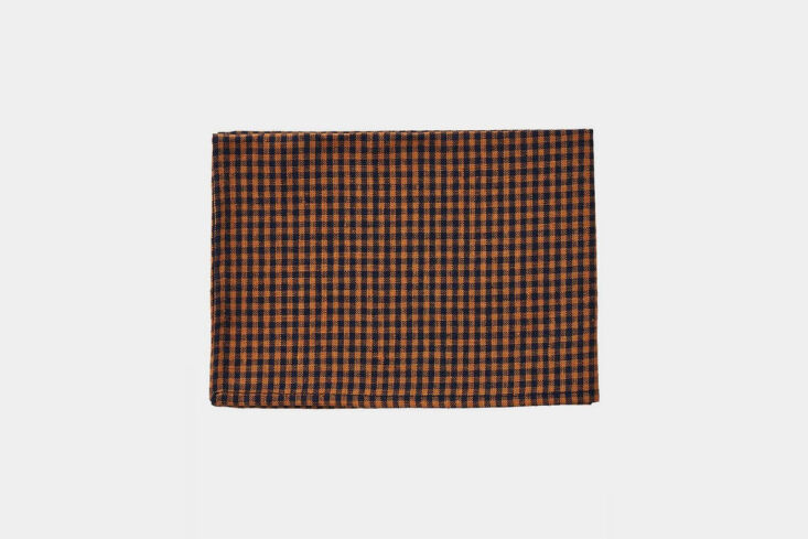 fog linen&#8\2\17;s kitchen cloth: minnie is \$\16. 38