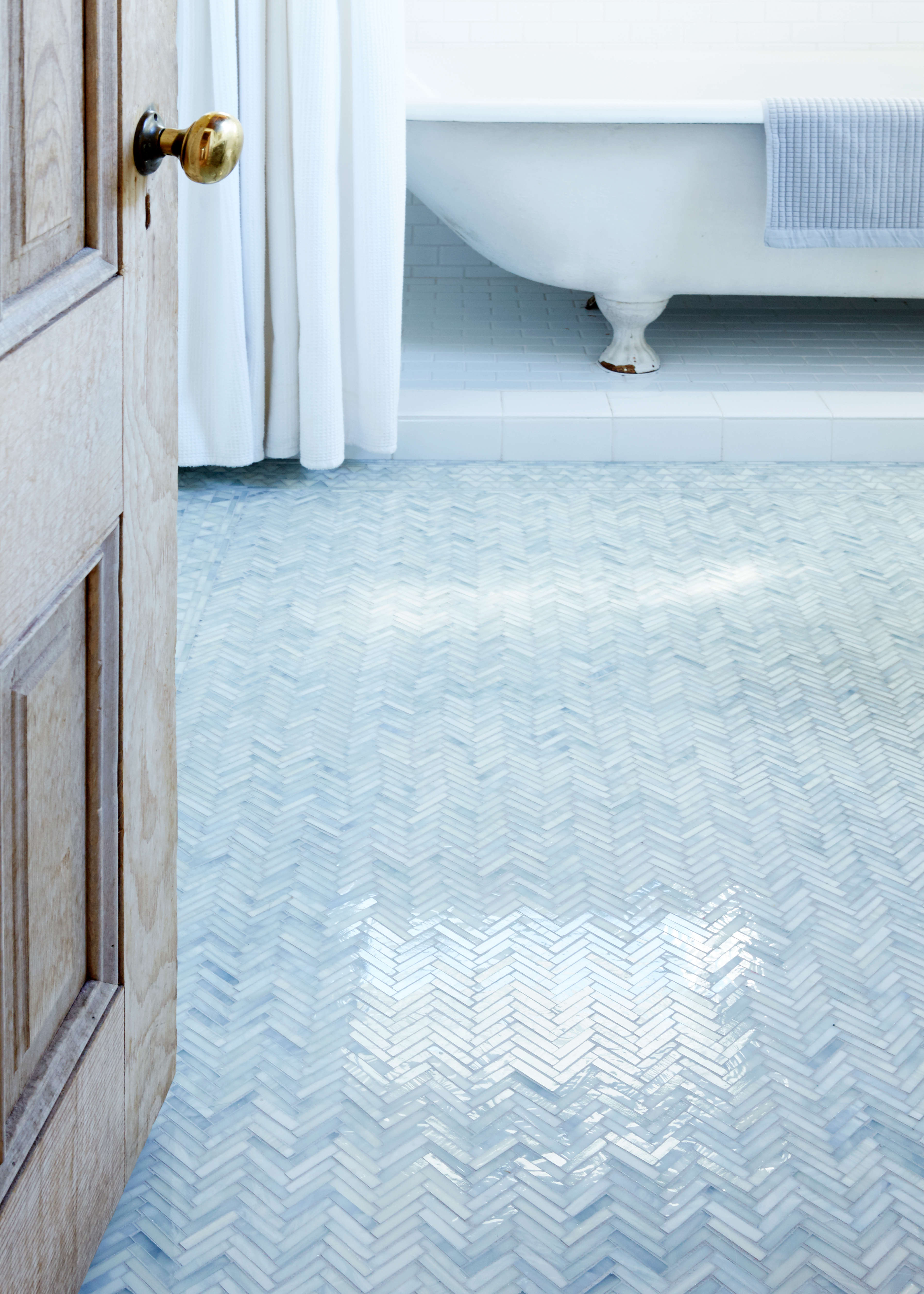 Mosaic Floor Tile Patterns for Baths