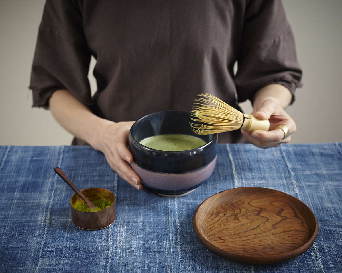 leaves and flowers tea ceremony, photo by daniel dent 22