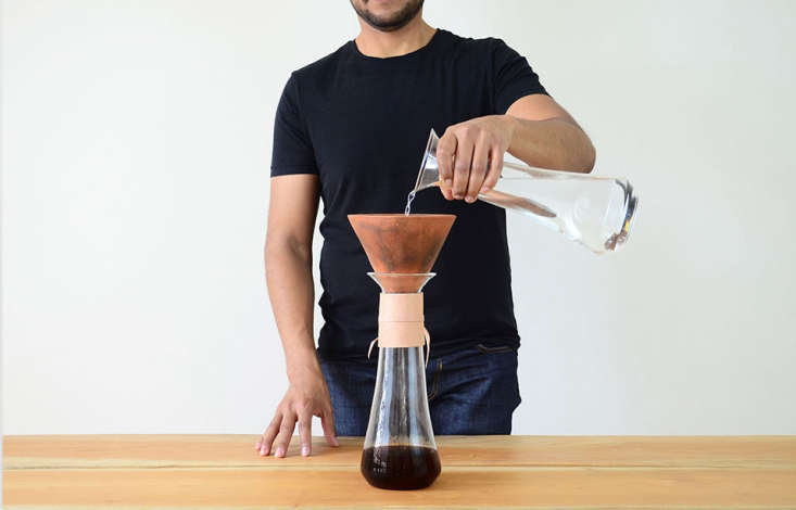 studio jose delao coffee dripper pitcher