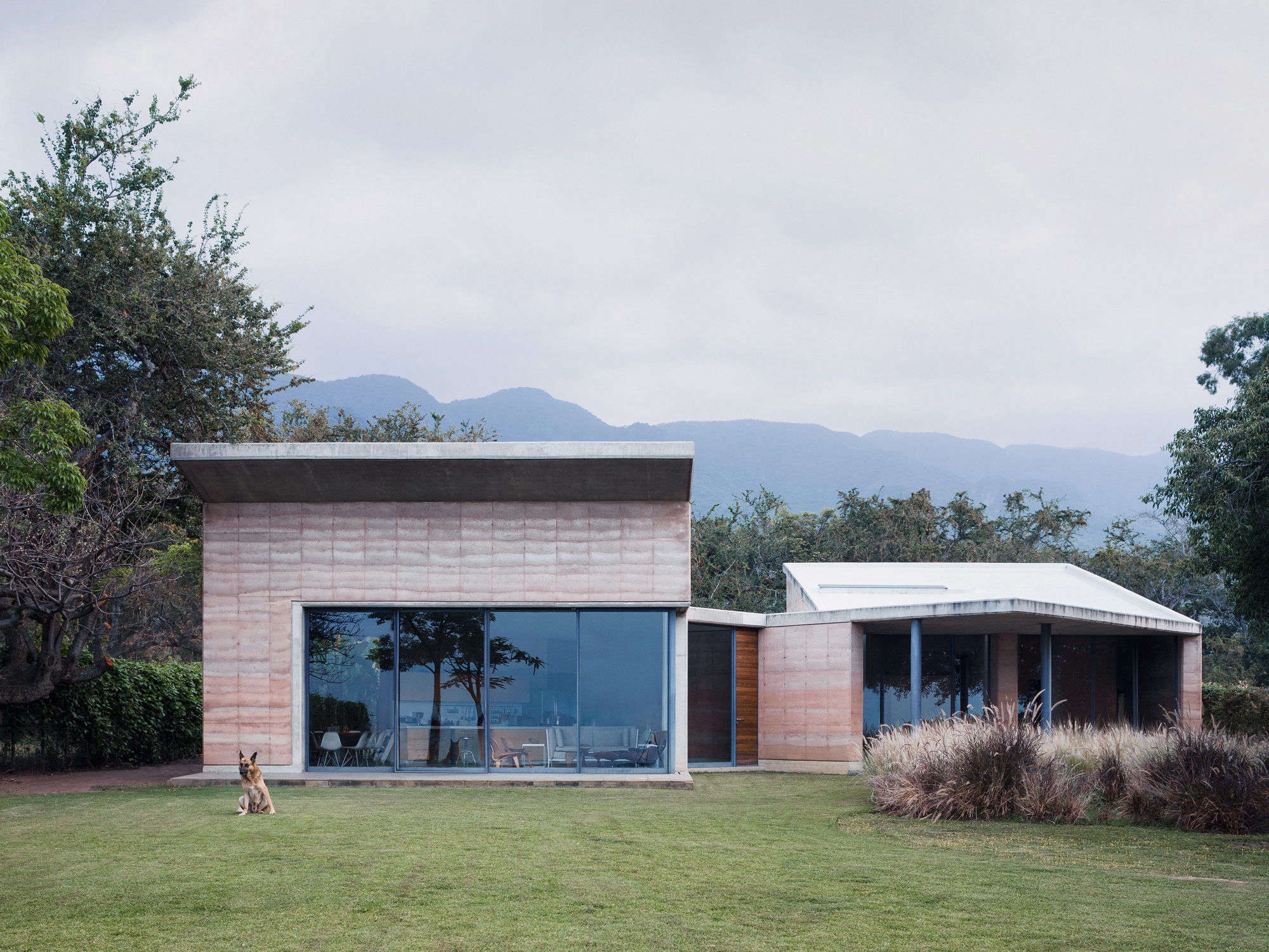 A Rammed Earth House in Lago de Chapala by Tatiana Bilbao Remodelista