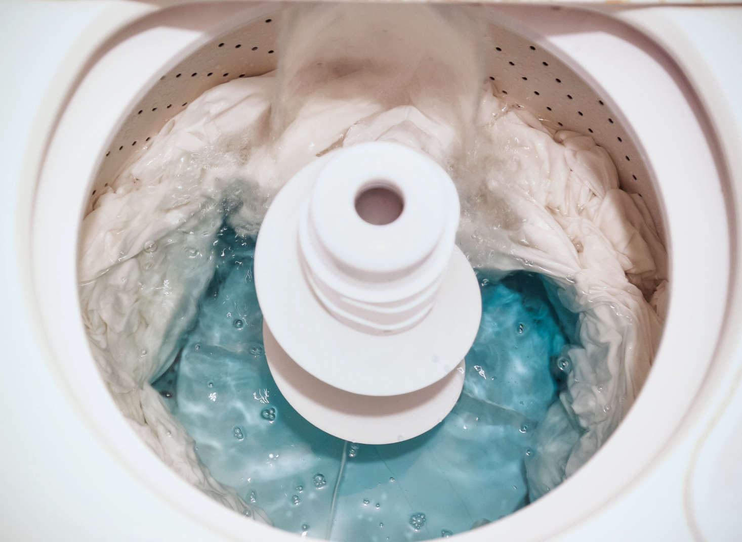 Domestic Science An OldFashioned Secret for Crisp White Linens