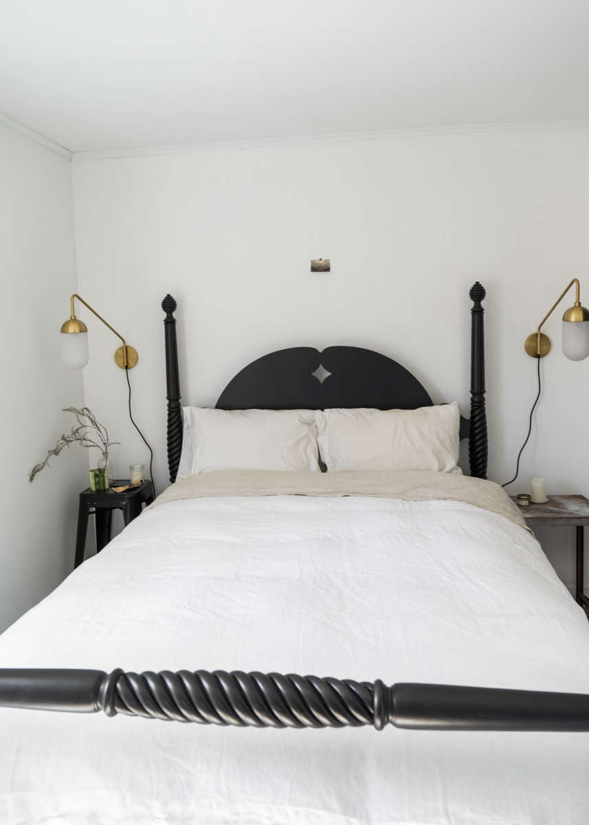 Farmhouse noir in the bedroom.
