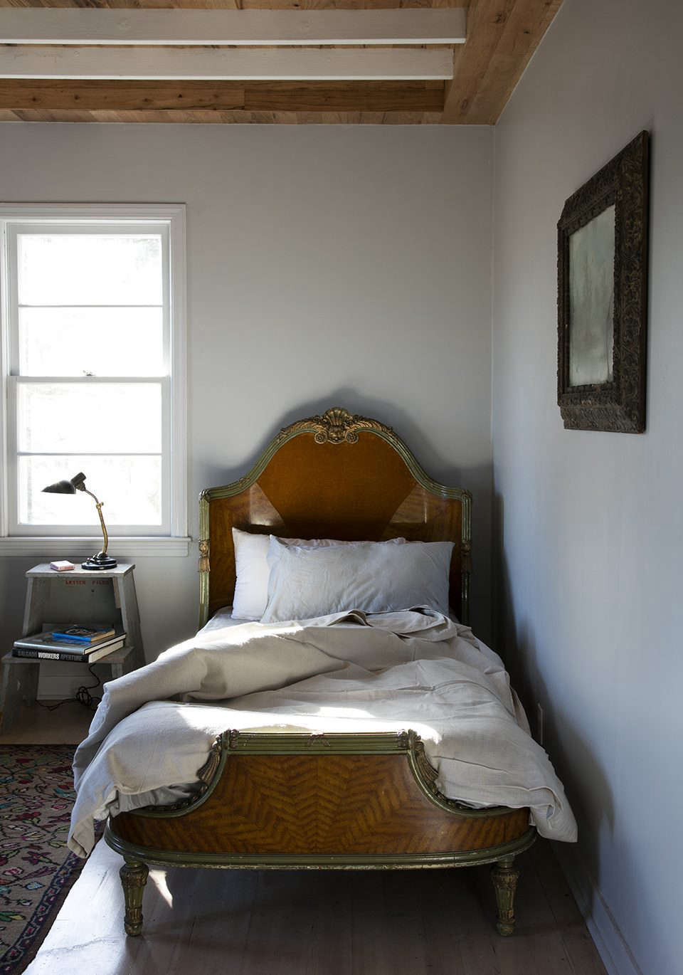 The Glen Wilde Bungalow Twin Bed