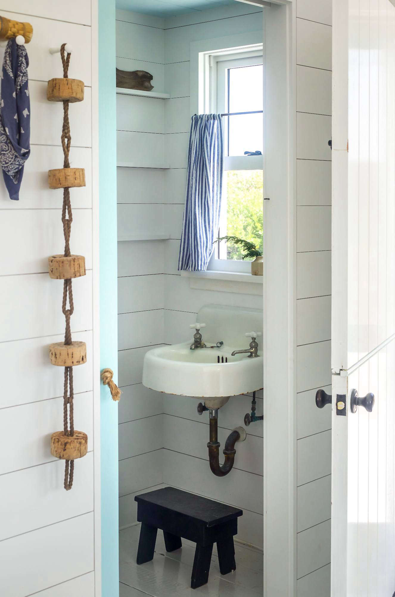 Tei and Victoria found the vintage wall-mounted sink at a now-shuttered salvage yard in New Bedford, Massachusetts.