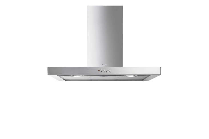 the smeg flat 36 inch wall mount chimney hood is made in italy and has a three  18