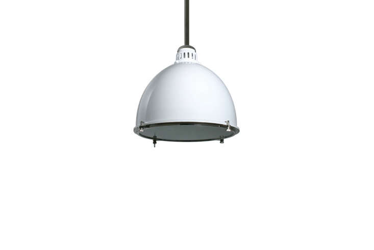 a similar pendant light to the one at lidkøeb is the white industrial ware 25