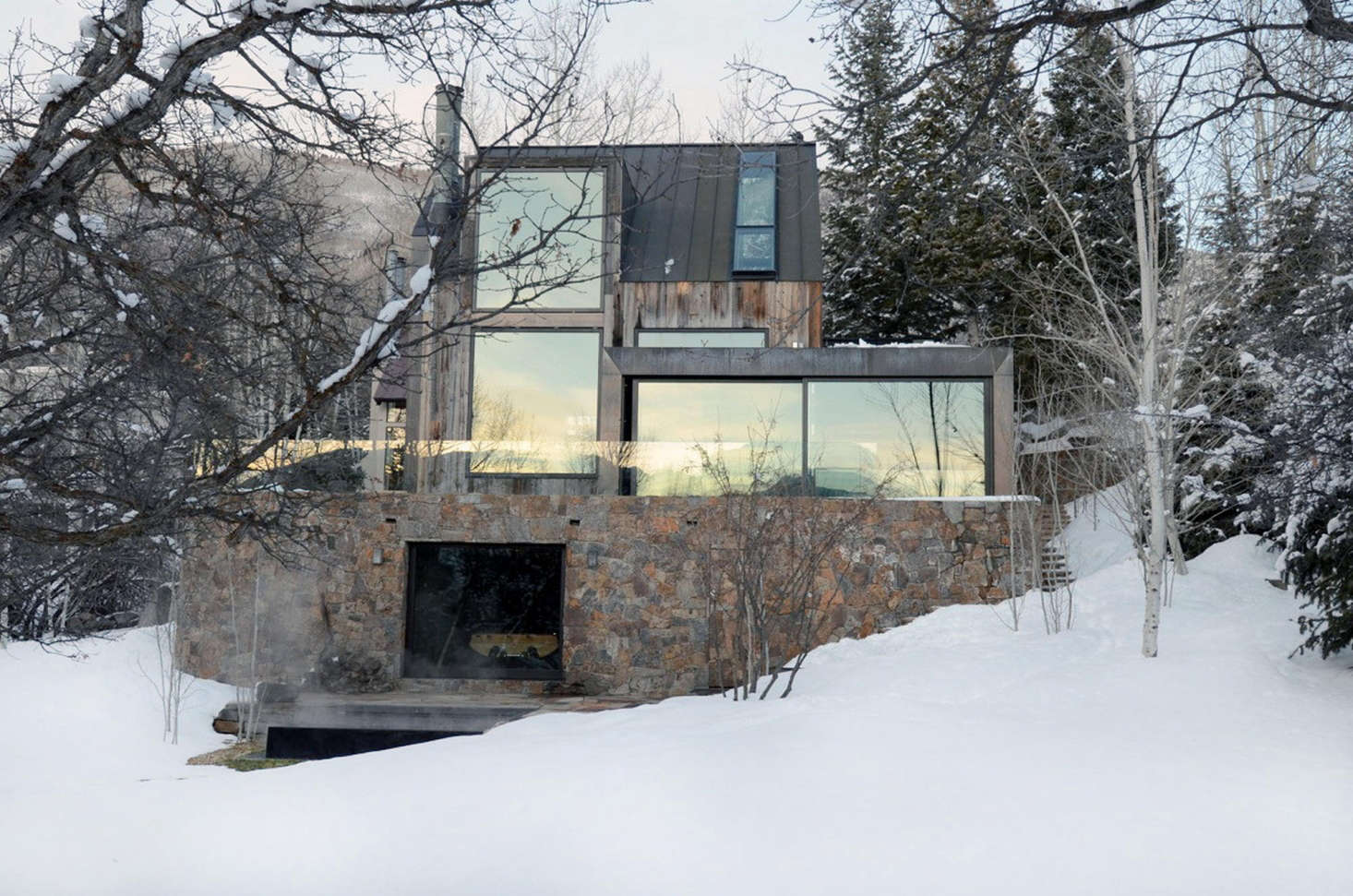 Oppenheim wanted the house to disappear into the landscape. To see more, go to Oppenheim Architecture.