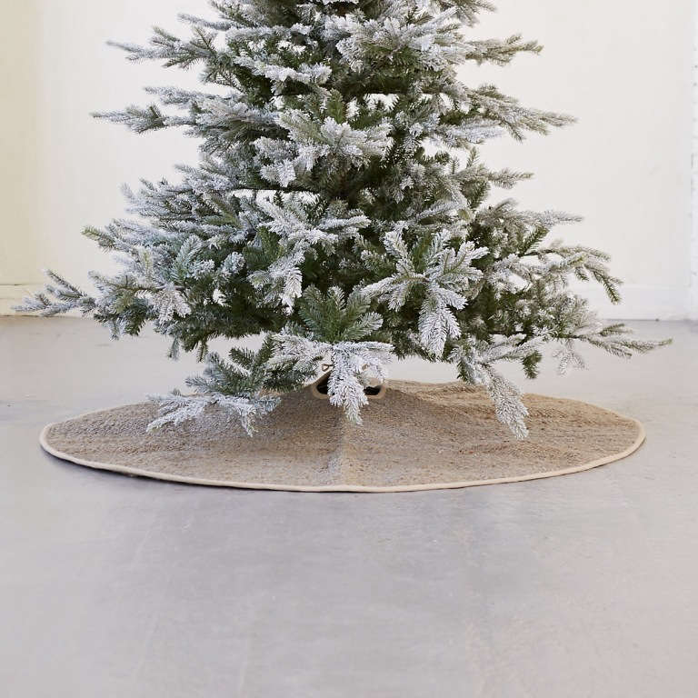 6 Favorites This Year's Best Christmas Tree Skirts Remodelista