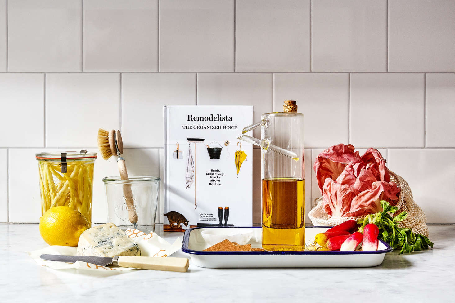 A kit with some of our favorite storage solutions for the kitchen.
